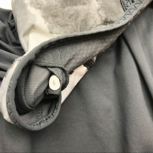 LULULEMON Rehearsal Black/White Coal Tinted Tank 6 - Picture 10 of 11